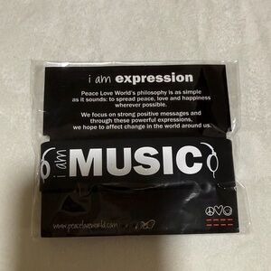Peace Love World Black and White 'I AM MUSIC' Silicone Bracelet